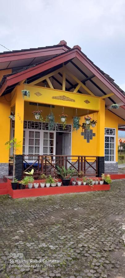 Villa Puspa 259 By Surganya Villa Puncak Exterior photo